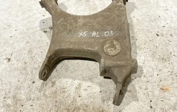 Rear upper control arm/wishbone