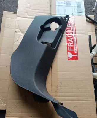 Audi Q7 4L Other sill/pillar trim element 4L2867272D
