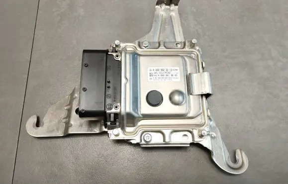 Mercedes-Benz GLE (W166 - C292) Adblue control unit A0009003213 A0009019603
