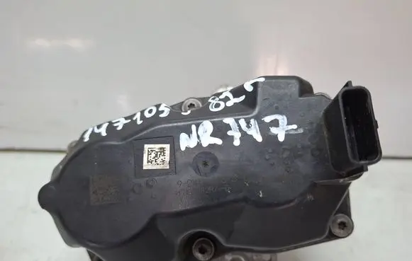 Renault Trafic III (X82) EGR valve S27647747 147105982R
