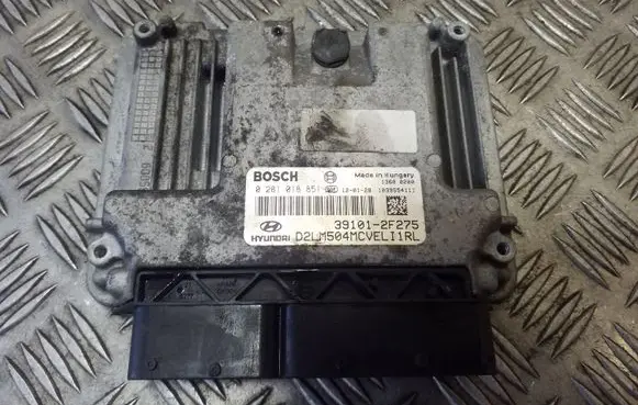 Hyundai ix35 Engine control unit/module 0281018851 391012F275
