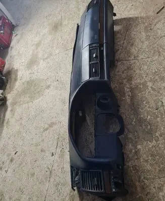 Mercedes-Benz S W140 Dashboard 140680858710