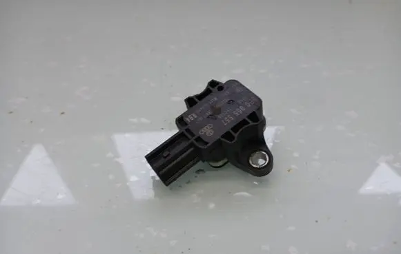 Audi A4 S4 B7 8E 8H Airbag deployment crash/impact sensor 8P0955557
