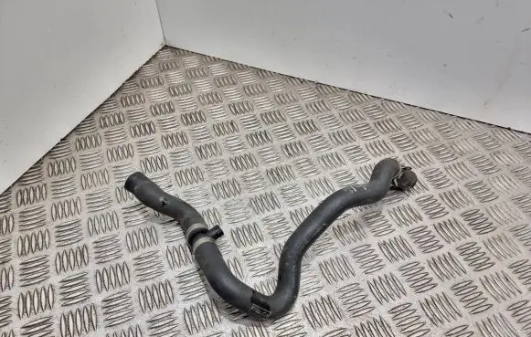 Ford Focus Engine coolant pipe/hose AV618C351BH