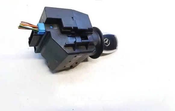 Mercedes-Benz E W211 Ignition lock a2115452308 33002213