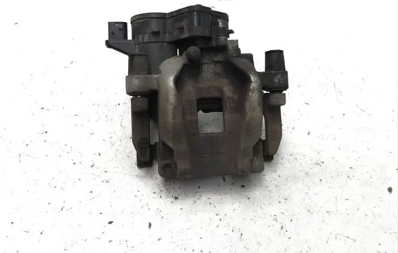 Volvo XC40 Rear brake caliper 32300770 32301487
