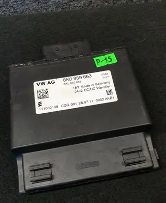 Audi A1 Voltage converter/converter module 8K0959663
