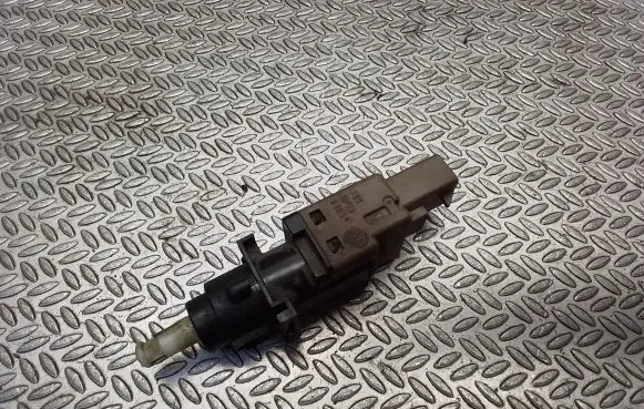 Clutch pedal sensor