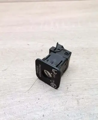 Toyota Prius (XW20) Passenger airbag on/off switch 1951X99