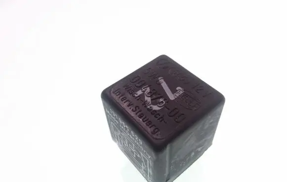 Volkswagen PASSAT B3 Other relay 191955529