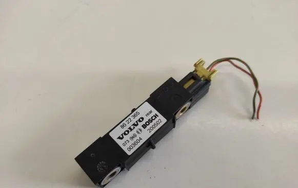Volvo S60 Airbag deployment crash/impact sensor 8622365 200502 003604