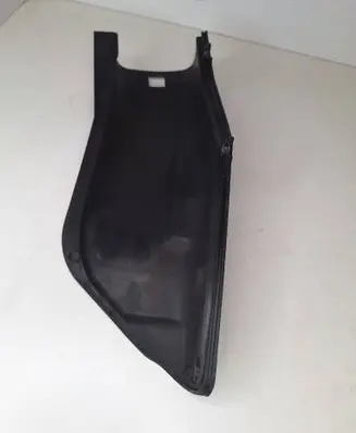 BMW 5 E60 E61 Air filter box cover 7789109
