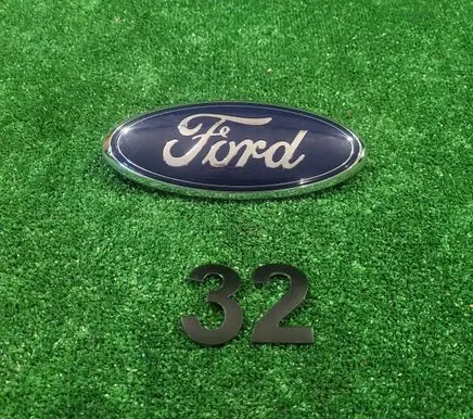 Ford Ranger Manufacturers badge/model letters CL34402A16