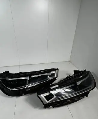 BMW iX Headlights/headlamps set 