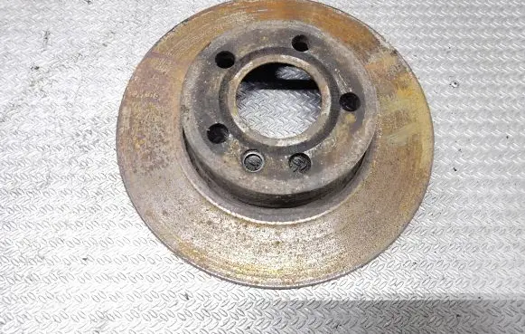 Volkswagen Transporter - Caravelle T4 Front brake disc