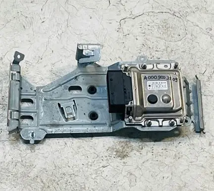 Mercedes-Benz CLS C218 X218 Adblue control unit A0009003909