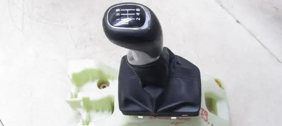 KIA Sportage Gear shifter/selector 43700-XXXXX