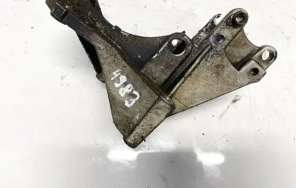 Peugeot 607 Engine mounting bracket 96348179 9643834880