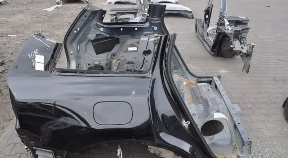 Volvo XC90 Rear quarter panel 