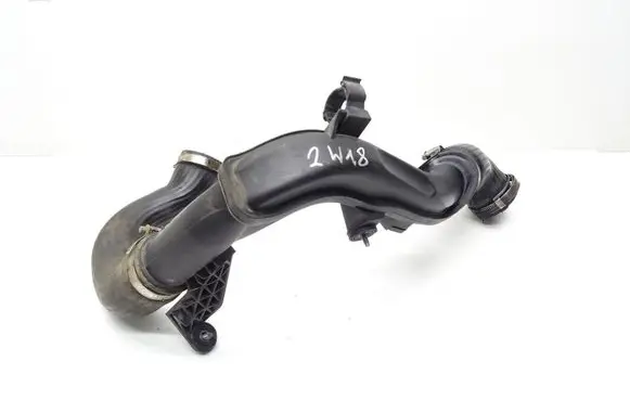 Skoda Octavia Mk2 (1Z) Air intake hose/pipe 5N0145770A