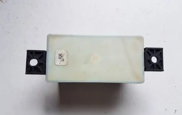 Mercedes-Benz C W205 Voltage converter/converter module A2059052809