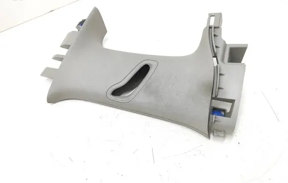 Opel Zafira C (C) pillar trim 322225228 13381408