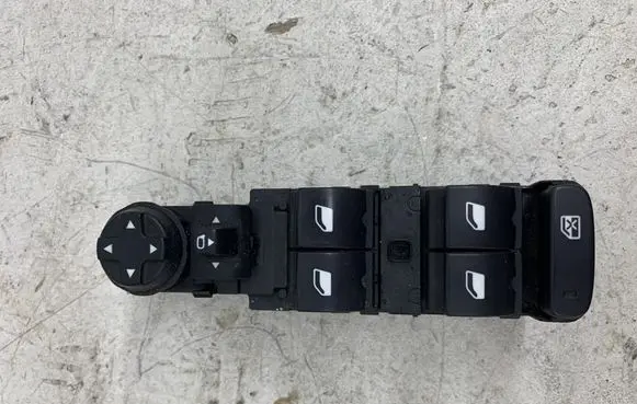 Citroen C3 Aircross Electric window control switch 96788264ZD07