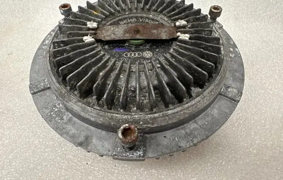 Audi A6 S6 C5 4B Viscous fan clutch 059121350H