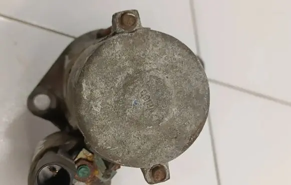 Skoda Fabia Mk2 (5J) Starter motor 02Z911023H TS18E1