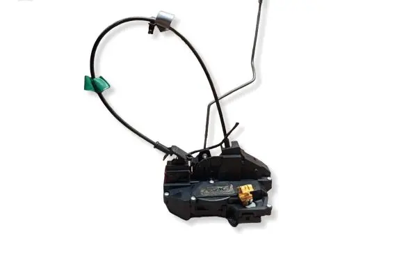 Chevrolet HHR Rear door lock P5906937