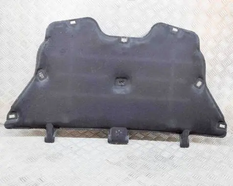Engine bonnet/hood sound/heat insulation