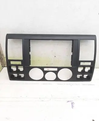 Volkswagen Transporter - Caravelle T5 Radio/GPS head unit trim 7H0857237E