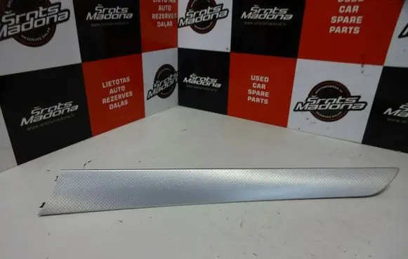 Audi A4 S4 B8 8K Front door trim (molding) 8K0867410