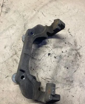 BMW 5 F10 F11 Front brake caliper GJS928