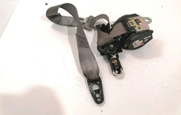 Audi A8 S8 D3 4E Front seatbelt 601782700