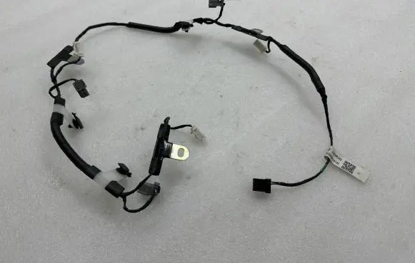 Tesla Model S Seat wiring loom AG133358B 13055030