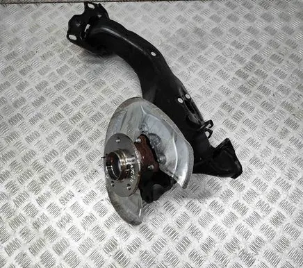 BMW 2 F44 Rear wheel hub 8842880