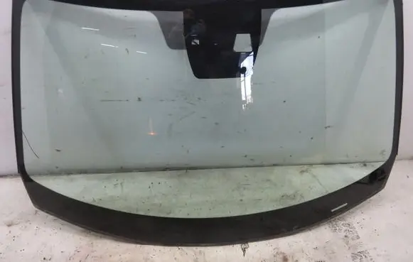 Mazda CX-5 Front windscreen/windshield window KRIS235789