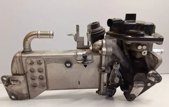 Audi A4 S4 B8 8K EGR valve cooler 03L131512DN 3012002552 V29009970D