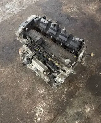 Toyota Avensis T270 Engine 1AD 5640297 FTV