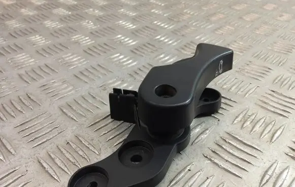 BMW X1 F48 F49 Engine bonnet (hood) release handle 7309606