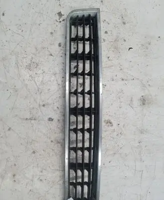 Audi A4 S4 B6 8E 8H Dashboard side air vent grill/cover trim