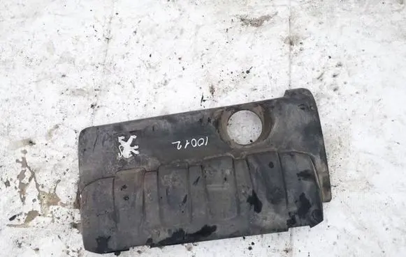 Engine cover (trim)