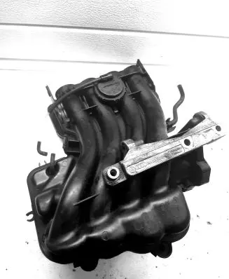 Audi A3 S3 8P Intake manifold 346635