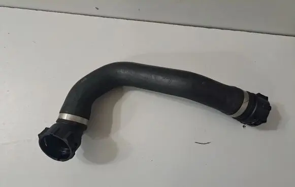 BMW 4 F32 F33 Engine coolant pipe/hose 7596838