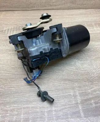 Mazda 323 F Wiper motor 8492000981 BG2G
