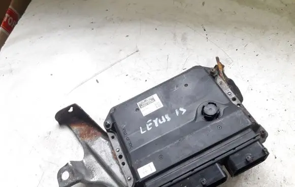 Lexus IS 220D-250-350 Engine control unit/module 8966153702