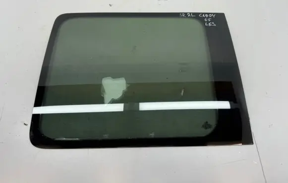 Volkswagen Caddy Rear side window 43R001583