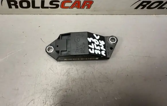 Mercedes-Benz CLS C219 Airbag deployment crash/impact sensor A0018209326