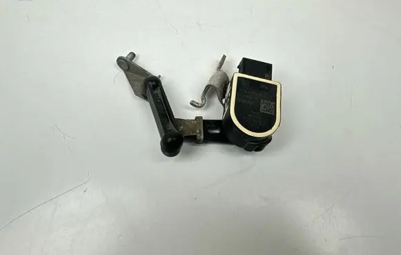 BMW 5 GT F07 Headlight/headlamp level sensor 6784072